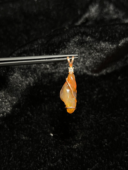 DIJE DE OPALO CON DIAMANTES