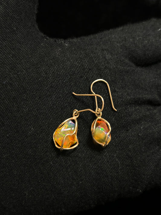 ARETES DE OPALO